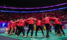 爱游戏APP:“中国组织赛事的能力无与伦比”——专访世界羽联主席巴达玛